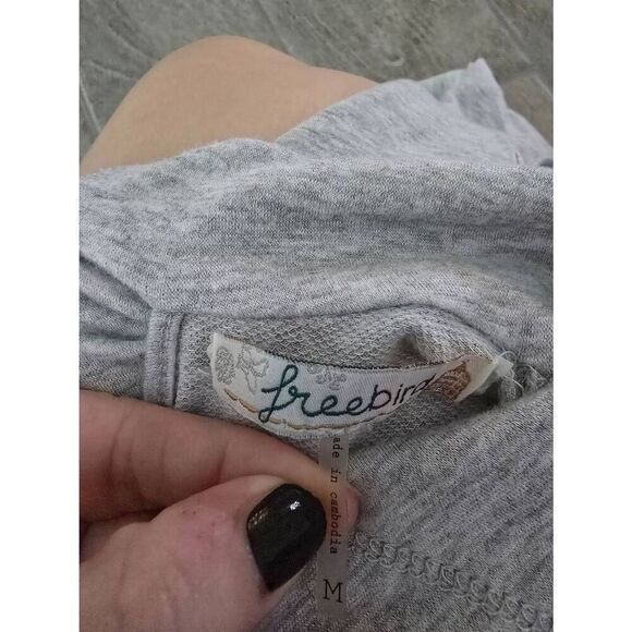 Women's Freebird Active Hooded Tank Gray Size Medium - Picture 4 of 7